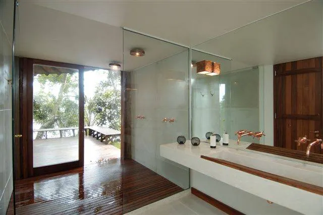 Ganhou a FT das WSOP ou o Euromilhões e Não sabe o Que Fazer ao Dinheiro? 108