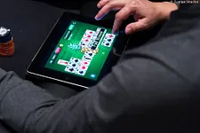 poekr online