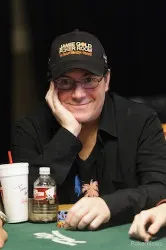WSOP Main Event Jour 2c : Mark Kroon garde le chiplead, Bertrand Grospellier bien placé 101