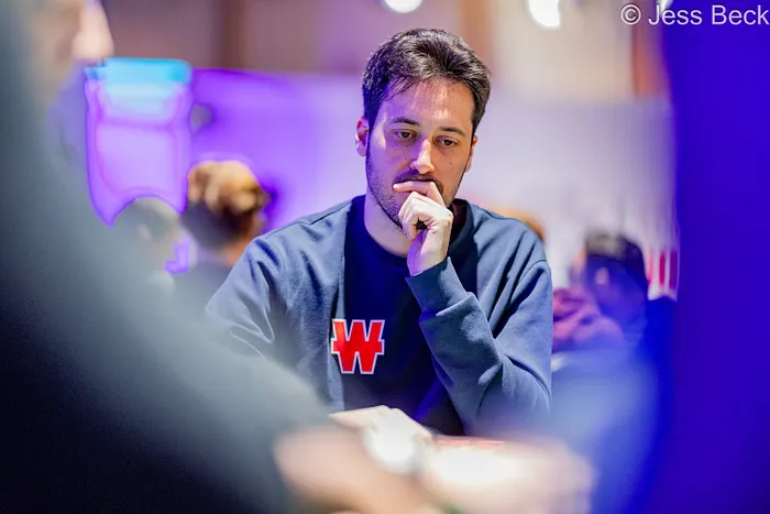 Adrian Mateos