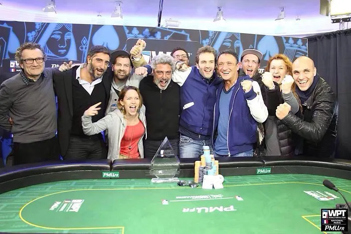 Laurent Polito en décembre 2014 au Cercle Clichy Montmartre avec ses amis