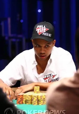 The WSOP on ESPN: Ivey Dominates Feature Table as Bubble Bursts 0001