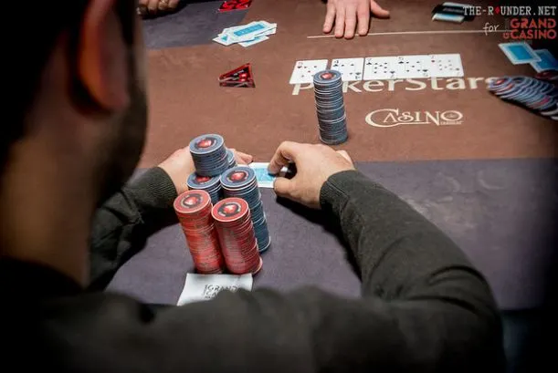 Belgique : Deal à 3 sur la Poker Namur Classic's, 12 Français dans l'argent 101