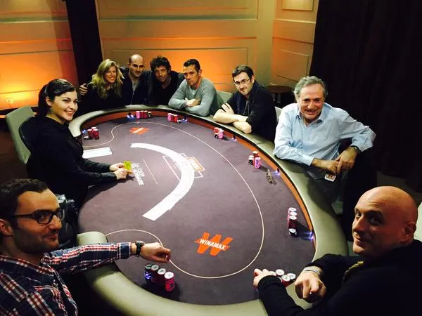 Lors de l'enregistrement des Winamax Live Sessions avec notamment Patrick Bruel et Kool Shen