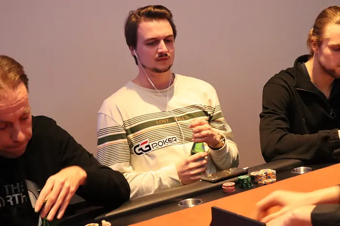 GGPoker Twitch Streamer 'Easterdamnz'