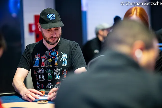 Ian Simpson leads the field into Day 2