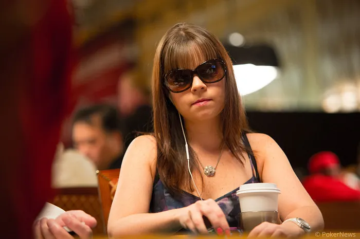 WSOP 2013 Jour 5 : Le premier bracelet d'Annette Obrestad à Las Vegas ?