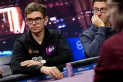 Life of a Champion: Fedor Holz chipleader, 1,5 million de dollars à la gagne (Ep. 5)