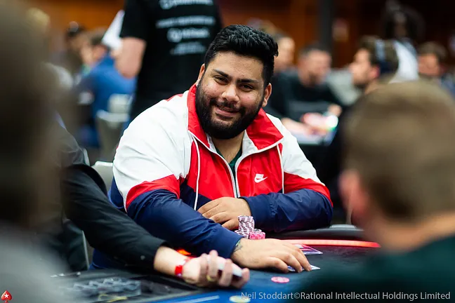 Daniel Rezaei among the big stacks after Day 1