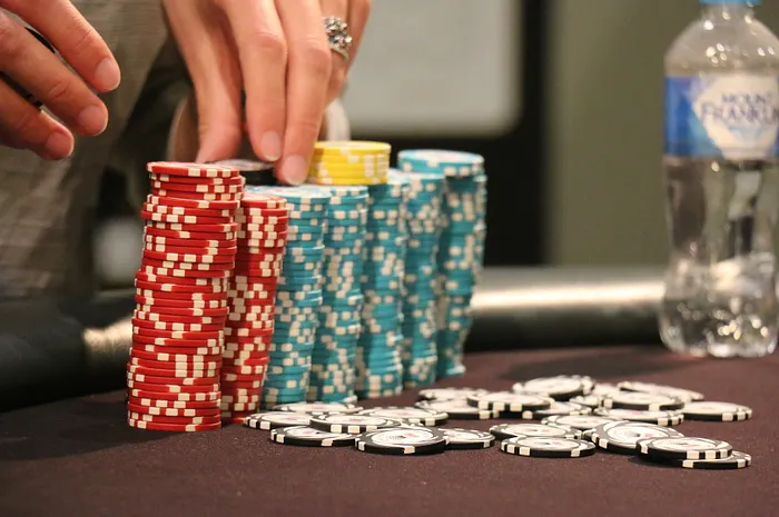 10 Multi-Table Tournament Tips: Chip Accumulation vs. Survival