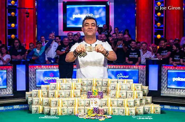 Hossein Ensan é o Campeão do Main Event da WSOP 2019 (US$ 10 Milhões)