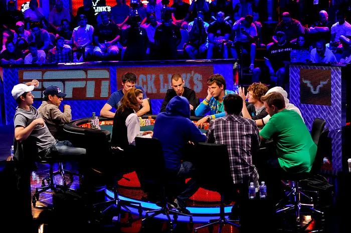 WSOP Através das Lentes: Fotos dos Dias Decisivos do Main Event 149