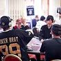 Phil Hellmuth being Phil Hellmuth