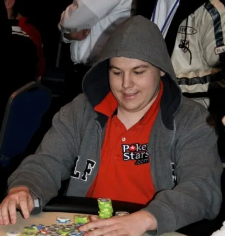 Shaun Deeb - Cracks del Póquer Online 0001