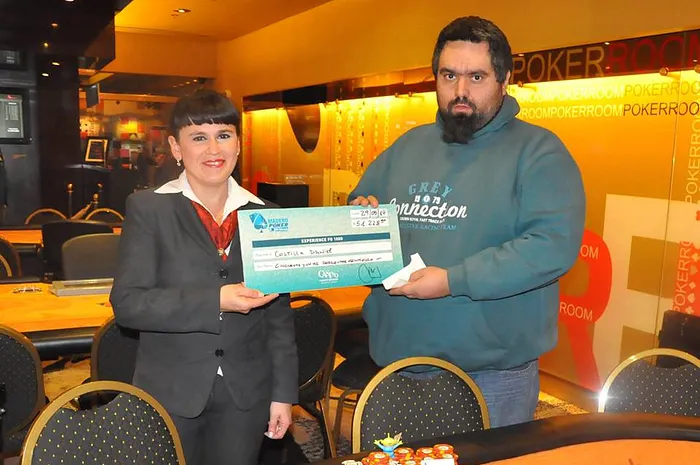 Daniel Costilla se consagra campeón del Maratón Experience 0001