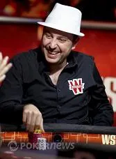 WSOP Europe 2010 : Nicolas Levi et Marc Inizan en finale 102