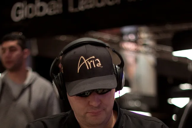 Phil Hellmuth (Event # 40) Looking to Make Some Moves On Day 1 of the $1,000 NLH Tourney