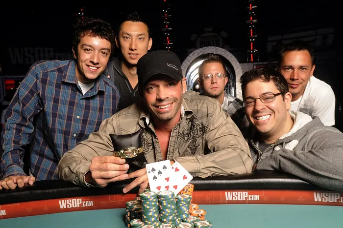 All Mucked Up: 2012 World Series of Poker Day 29 Live Blog 111