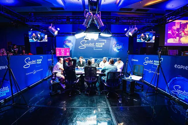 Live Stream Table