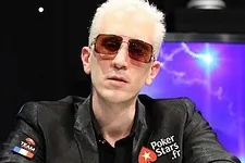 "ElkY" (3/3) : « J’aimerais bien faire un marathon et prendre des paris »