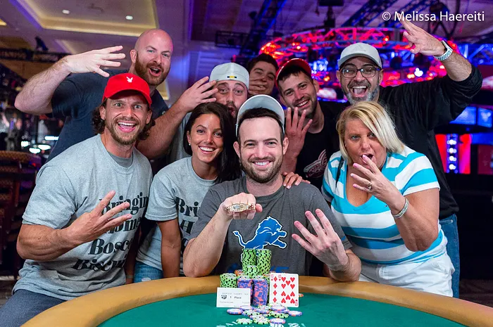 WSOP : Joe Cada termine en force (612.886$) 0001