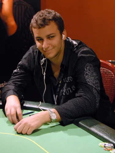 À conversa com Sorel Mizzi 101