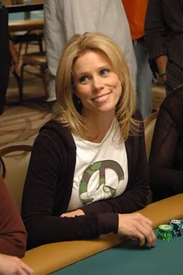 Cheryl Hines