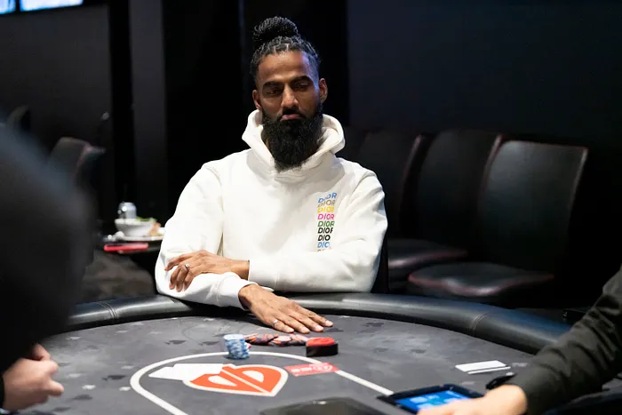 Senthuran Vijayaratnam