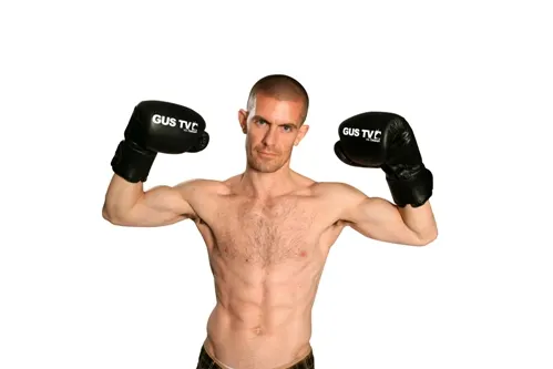 Prop Bets - Duel de boxe 'Gus VS Theo' : Gus Hansen répond 0001