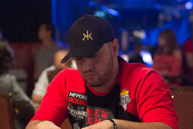 Michael Mizrachi Down Early in Round 2