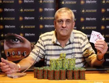 Long Play Póker 4, acá está tu Romeo 0001