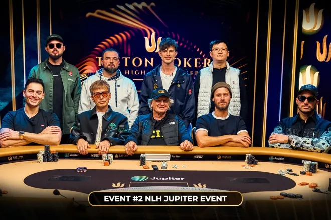 Mesa Final do Evento #2 da Triton Jeju