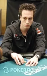 Lex Veldhuis sitting first in chips at the end of the day
