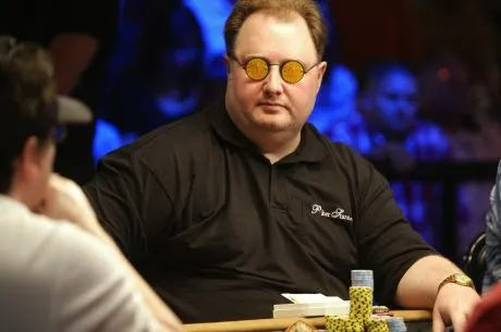 Allez papa... Les manies du poker s'invitent à la table 101