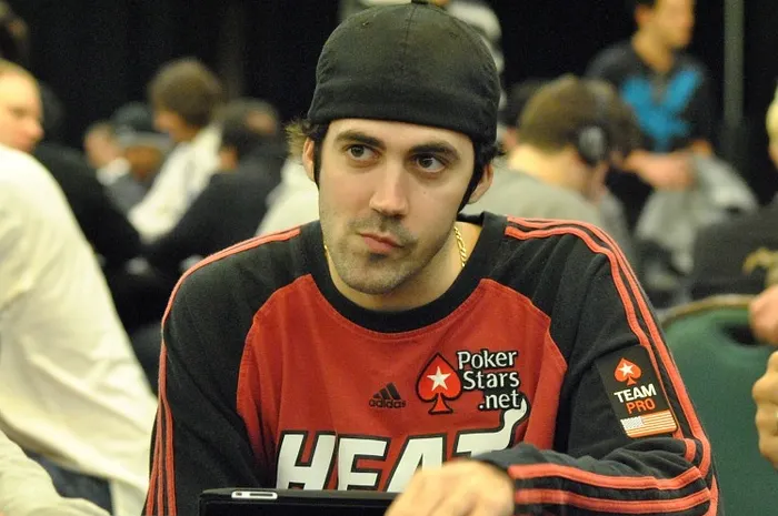 Jason Mercier est 5e après le Jour 1 du WPT LA Poker Classic.