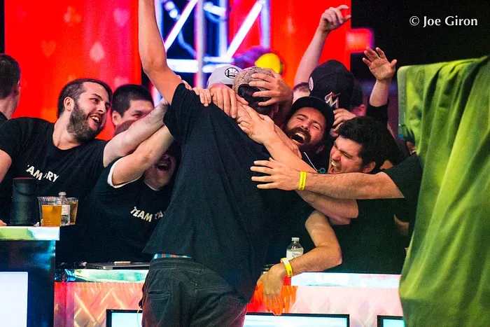 Piccioli Celebrates with his Rail