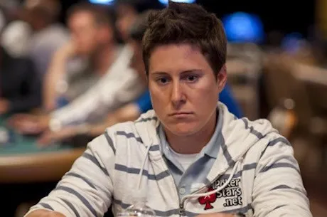 Mãos Demoníacas: Selbst vs. MacPhee 0001