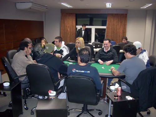 Edú Bugão ganha a 7a Etapa do Circuito Brasileiro de HORSE 0001