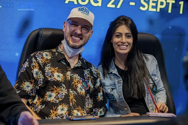 888poker Ambassadors Ian Simpson and Vivian Saliba