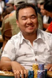 Campeão em título ainda está em jogo - Thang Luu
