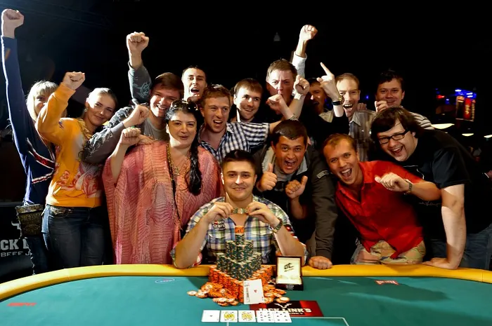 Maxim Lykov conquista terceira bracelete russa nas WSOP 2011 0001