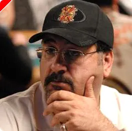 WSOP Updates - Event #8, Day Two - Vahedi, Gracz Ride High 0001