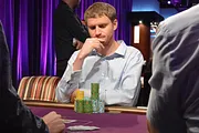 David Peters Lidera Dia 1 $500,000 Super High Roller Bowl; Ivey e Schemion Eliminados