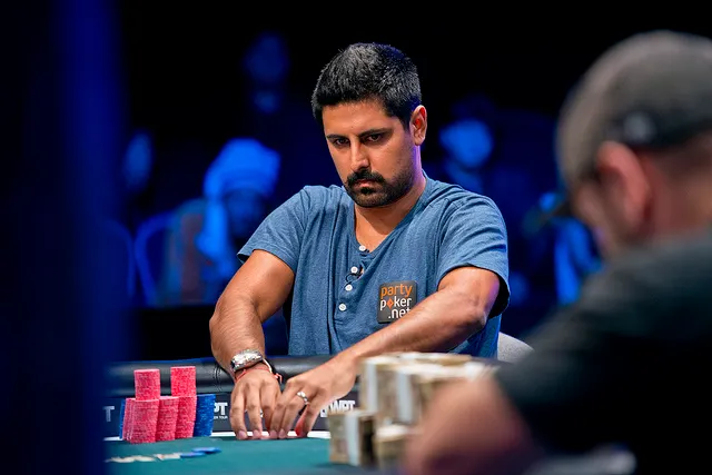 L’Américain Derrick Rosenbarger remporte le WPT Montréal 2013 103