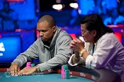 WSOP Jour 18 : Charette couronné et Nguyen à une marche du bracelet 102