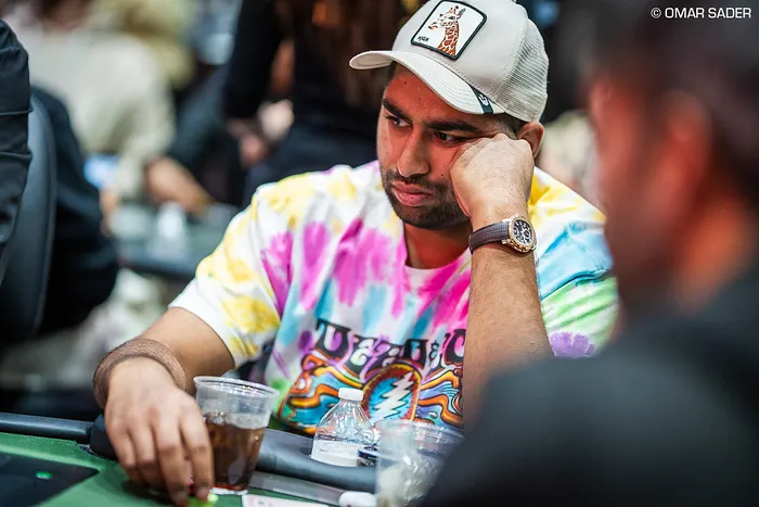 Nik Airball Poker