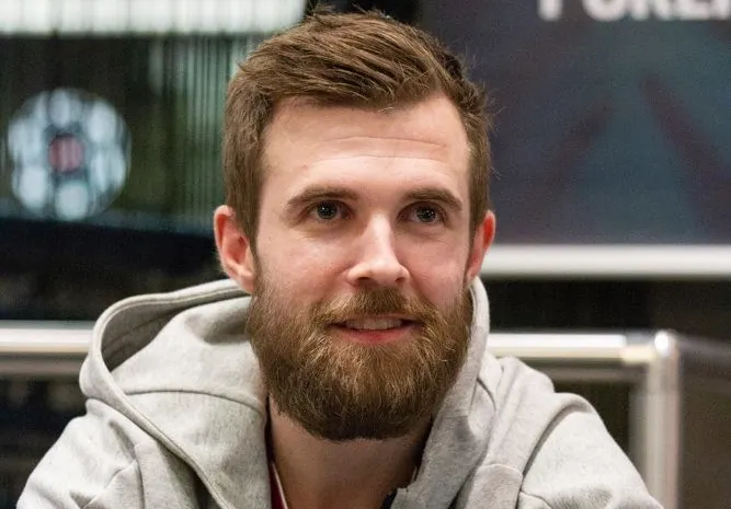 Soufiane Gherbi Leads Lex Live; 'Zeeth' Through to Day 2