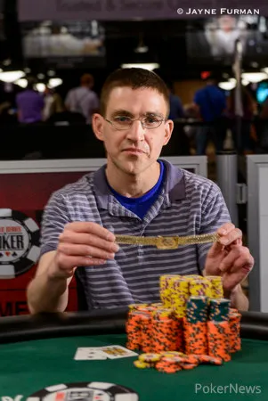 WSOP día 10: Daniel Negreanu se queda con la miel en los labios (actualizado) 101