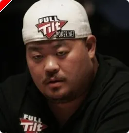 WSOP 2008 Table Finale : Kelly Kim, short stack 0001