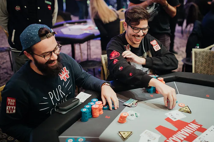 Adrien Delmas Mustapha Kanit